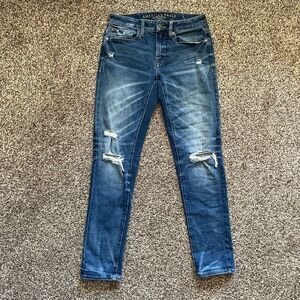 AE American Eagle skinny blue jeans men’s size 28x32 holes ripped distressed